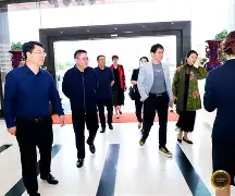 开云下载-DFM鏖战TL，Doinb团战一打五强强对话全球总决赛，锁定晋级资格