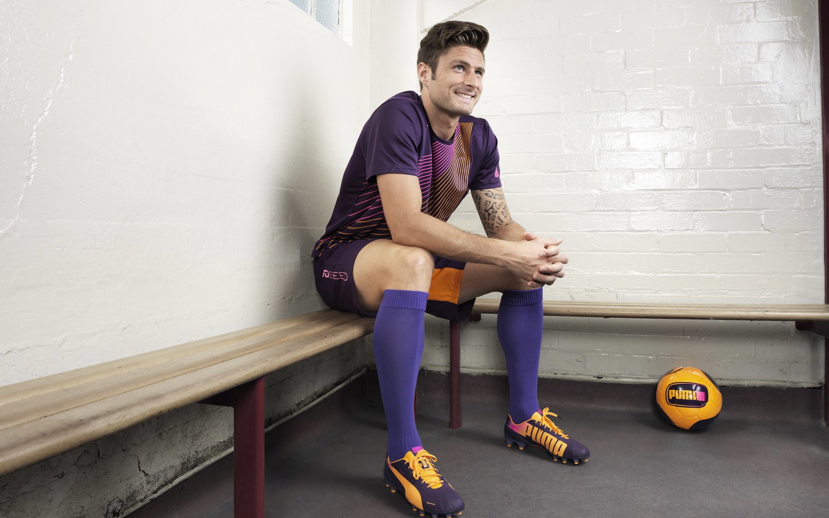 惊天爆发！卢卡库独造三球主宰比赛，安哥拉黑马狂奔淘汰乌拉圭晋级